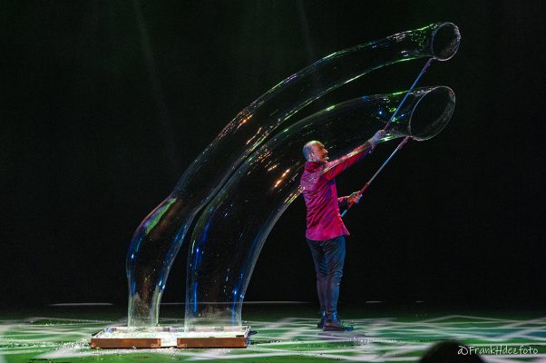 Bubbles_151-watermarkeded